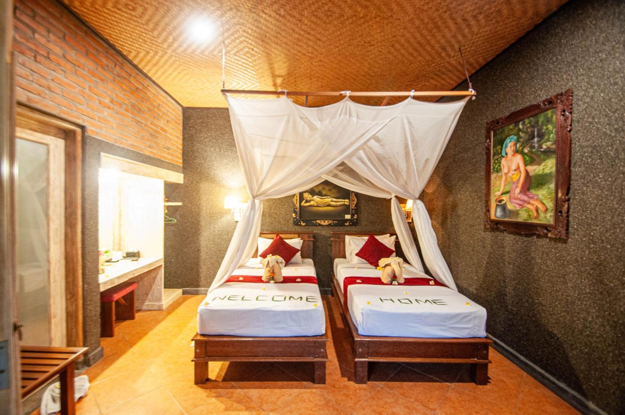 Kubuku Eco Dive Lodge And Yoga Пемутеран Экстерьер фото